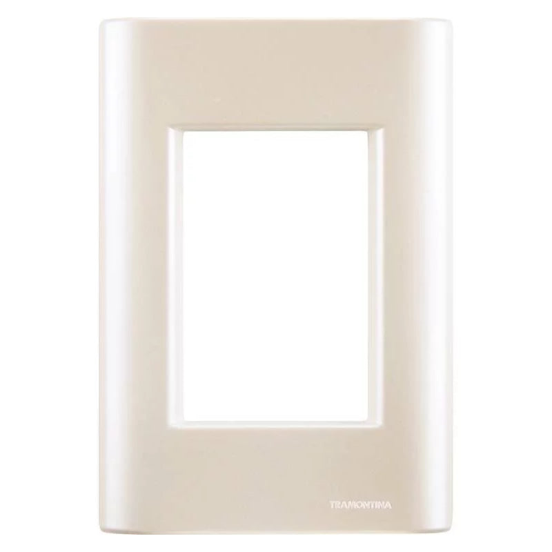 Placa 4x2 com 3 postos Tramontina linha Giz pérola com suporte