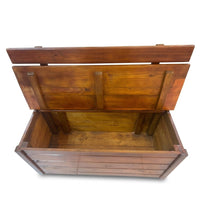 Banco de Pinus com Porta Lenha