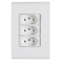 Caixa + Tampa + 3 Tomadas 2P+T 10A/250V