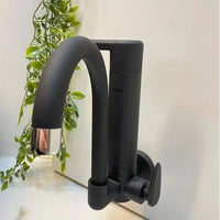 Torneira de Parede com Purificador Viqua Allure Vitalite Bica Móvel Preto Fosco