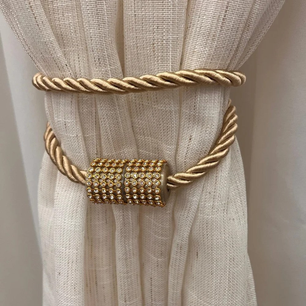 Abraçadeira para cortina infinity imã fendi